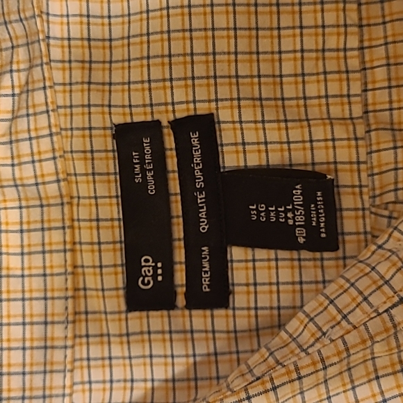 Button down shirt - Picture 2 of 3